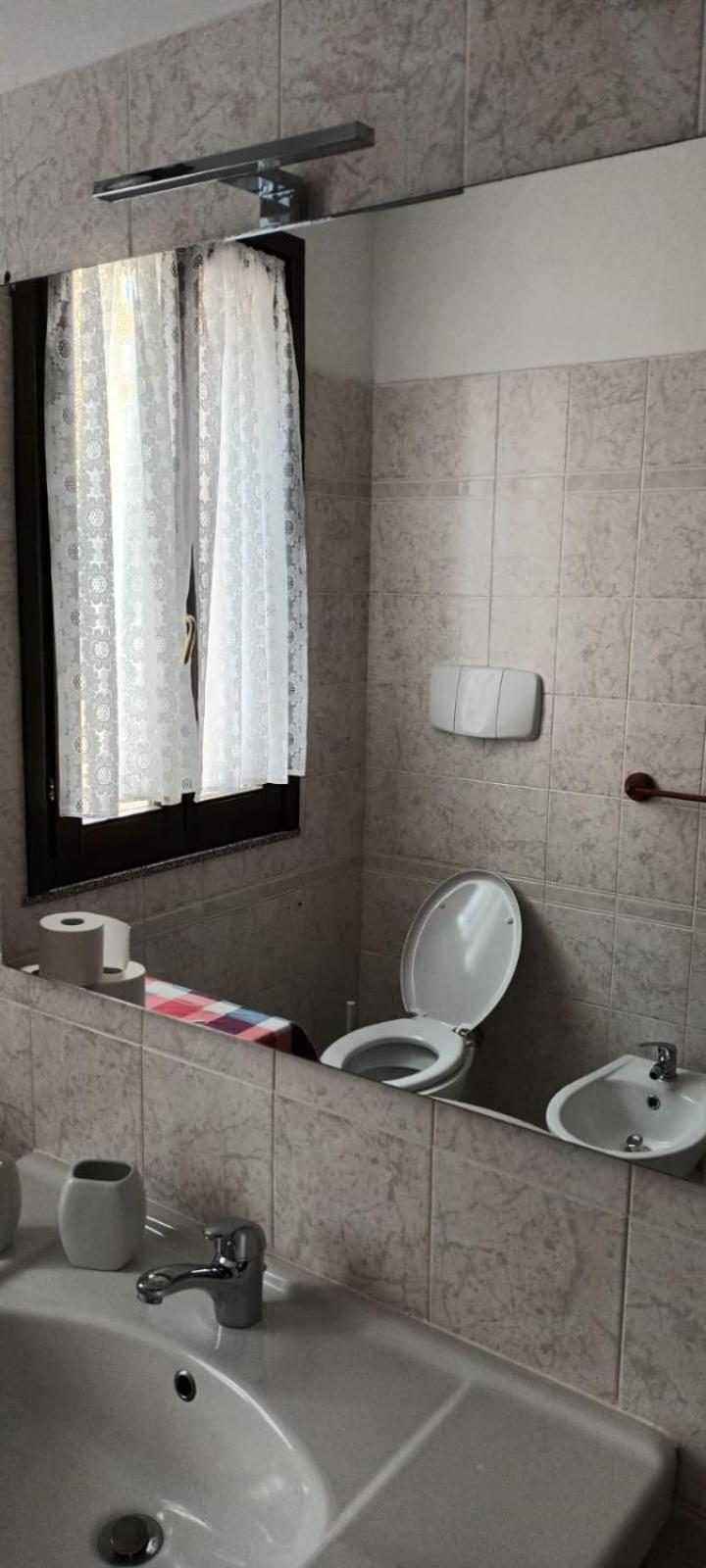 Casa Vacanze Sos Flores Alghero Buitenkant foto